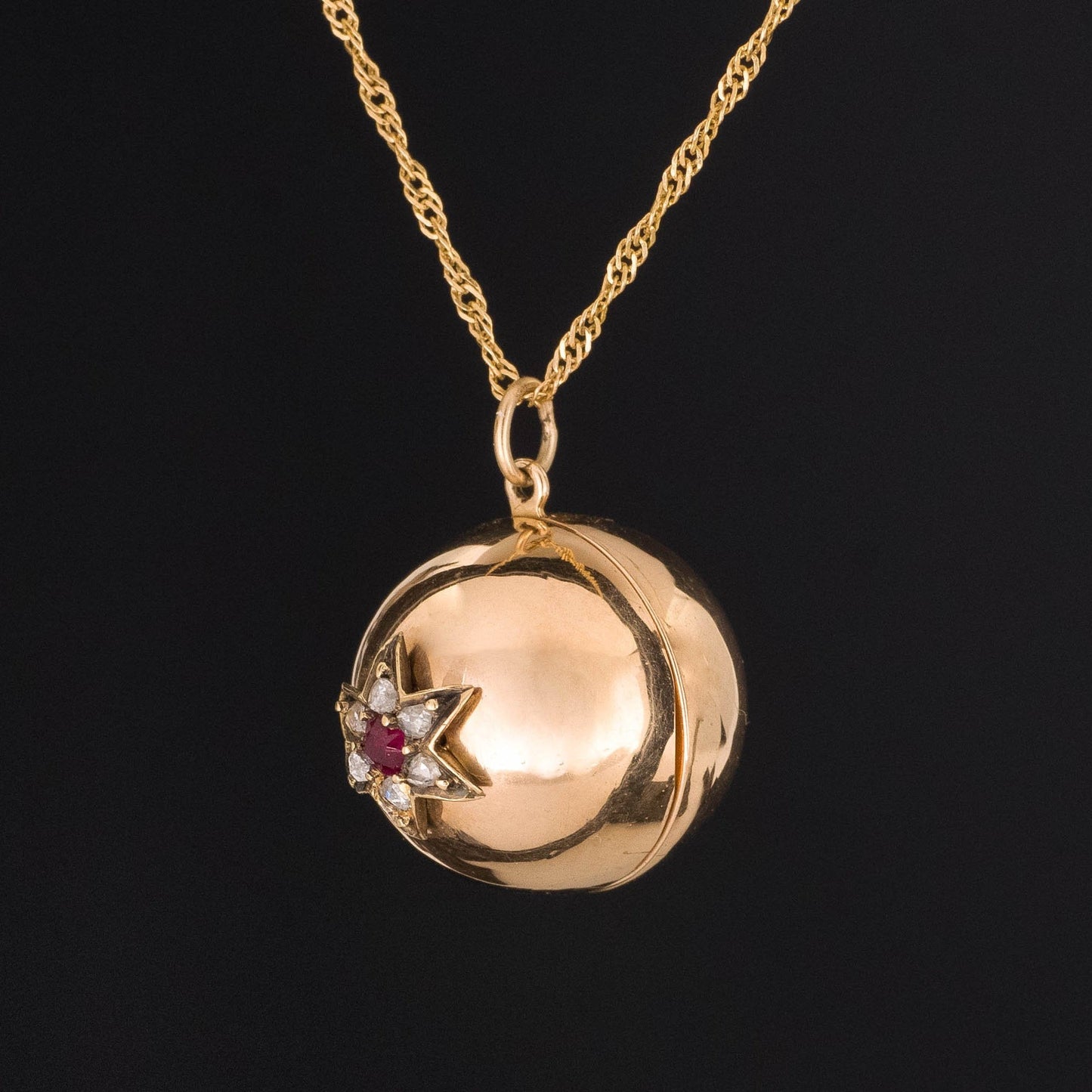 Antique Ball Locket | Antique Diamond & Ruby Locket