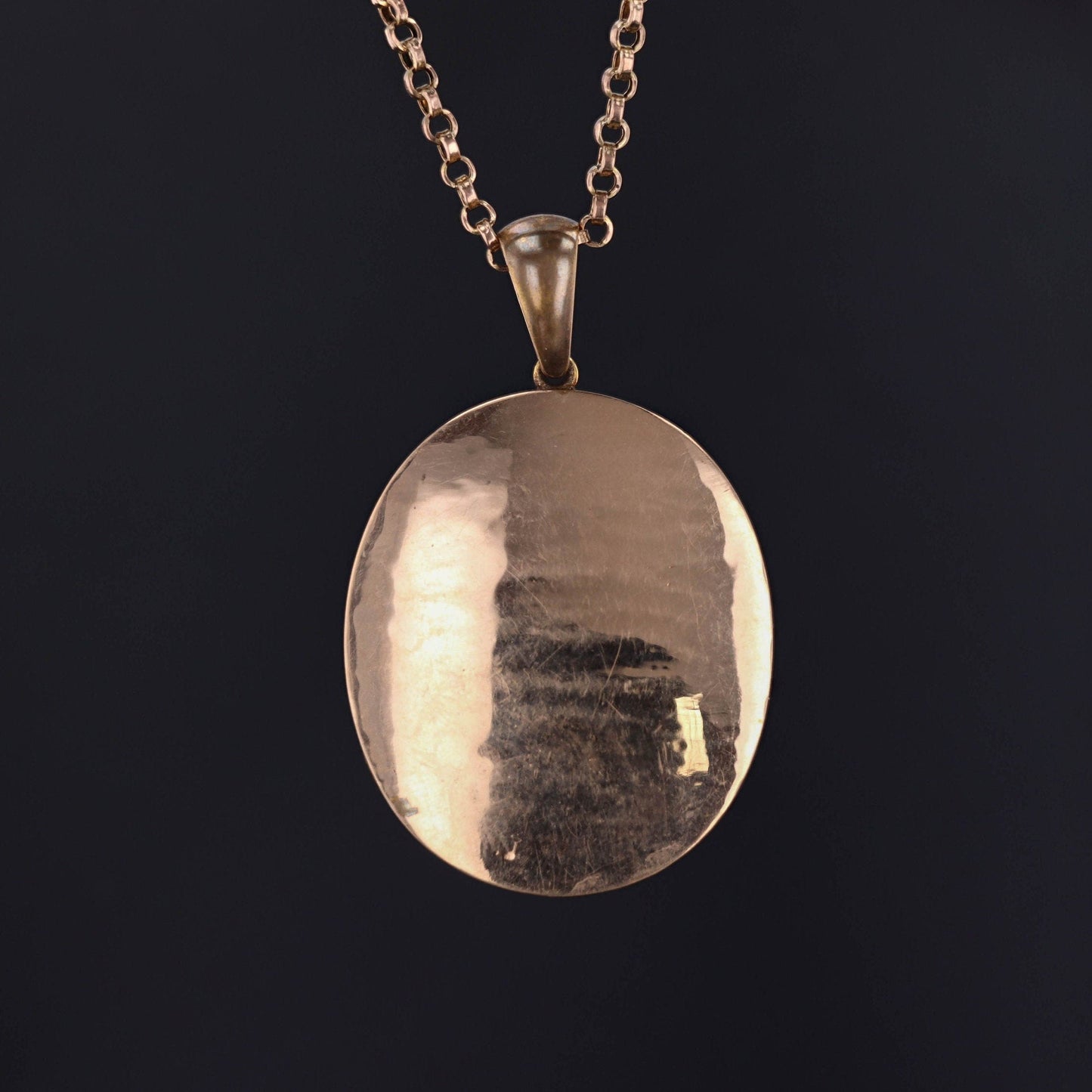 Antique Banded Agate and Pearl Bee Pendant of 15ct Gold