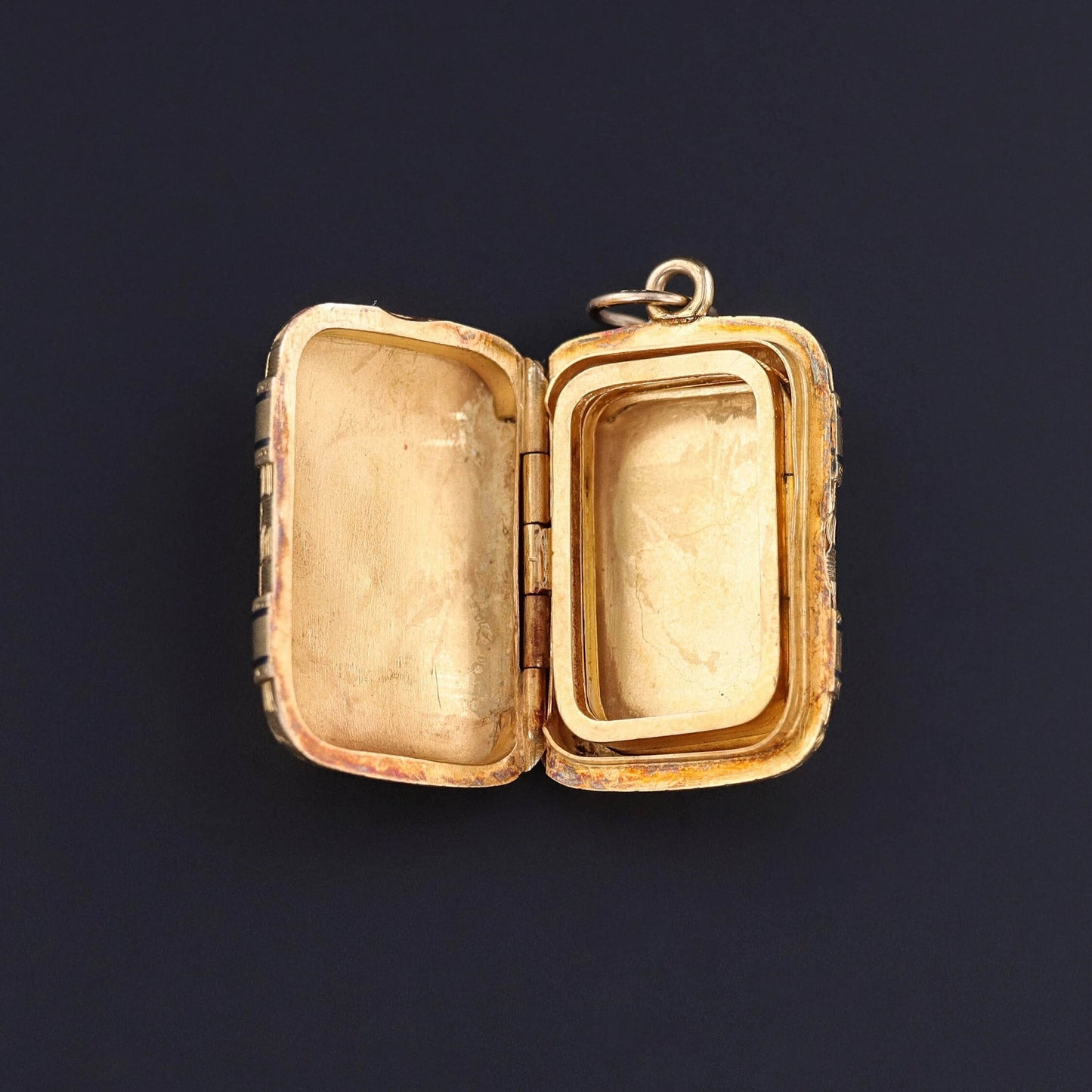 Antique Buckle Suitcase Locket of 18k Gold